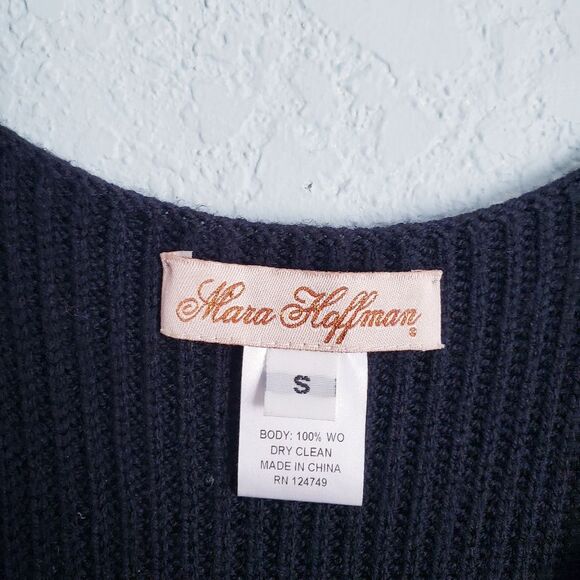 Mara Huffman Black‎ Metallic Knit Ribbed Bodycon Dress with Zipper Details - Picture 6 of 10